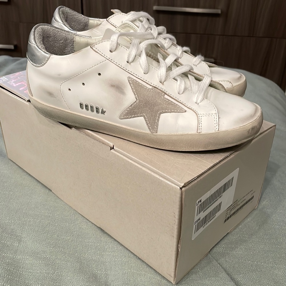 Golden Goose Sneakers
